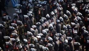 Central_Security_Forces_in_2011_Egyptian_Protests